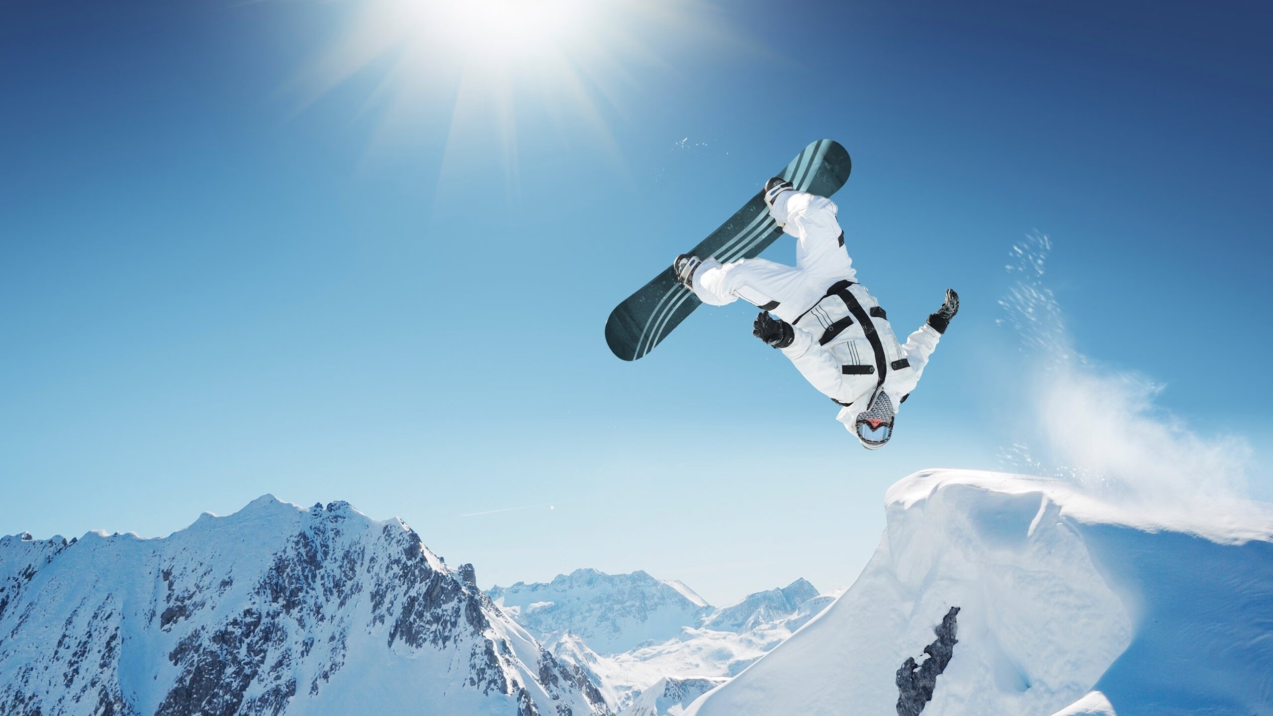 水球比赛中立代表队A防线严密，水球赛制