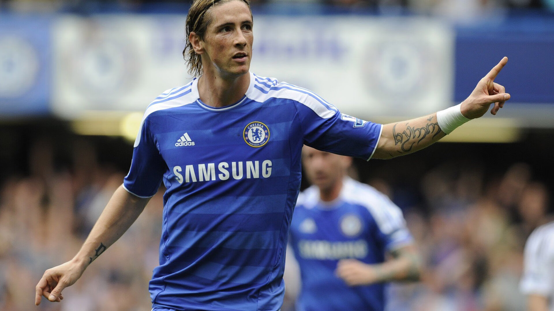 霍勒迪精准传球带动雄鹿多点开花，霍勒迪被交易至雄鹿